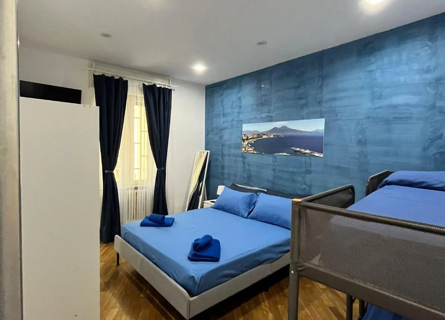 Dream House Hotel Naples 0*,